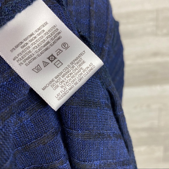 Anthropologie Deletta Navy Vneck Pull Over Sweater - Picture 7 of 7